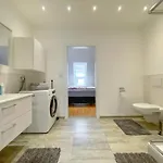 Stylisches In Grazer Bestlage 그라츠