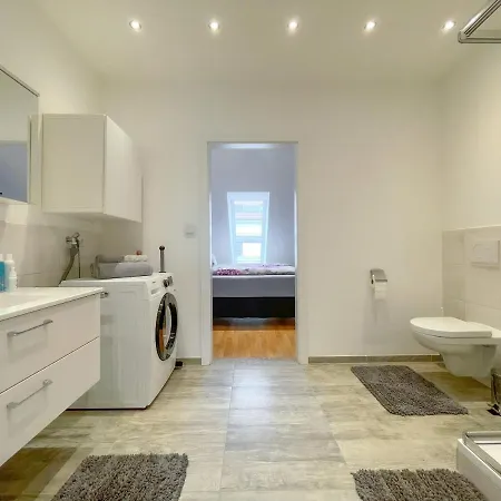 Stylisches In Grazer Bestlage Graz